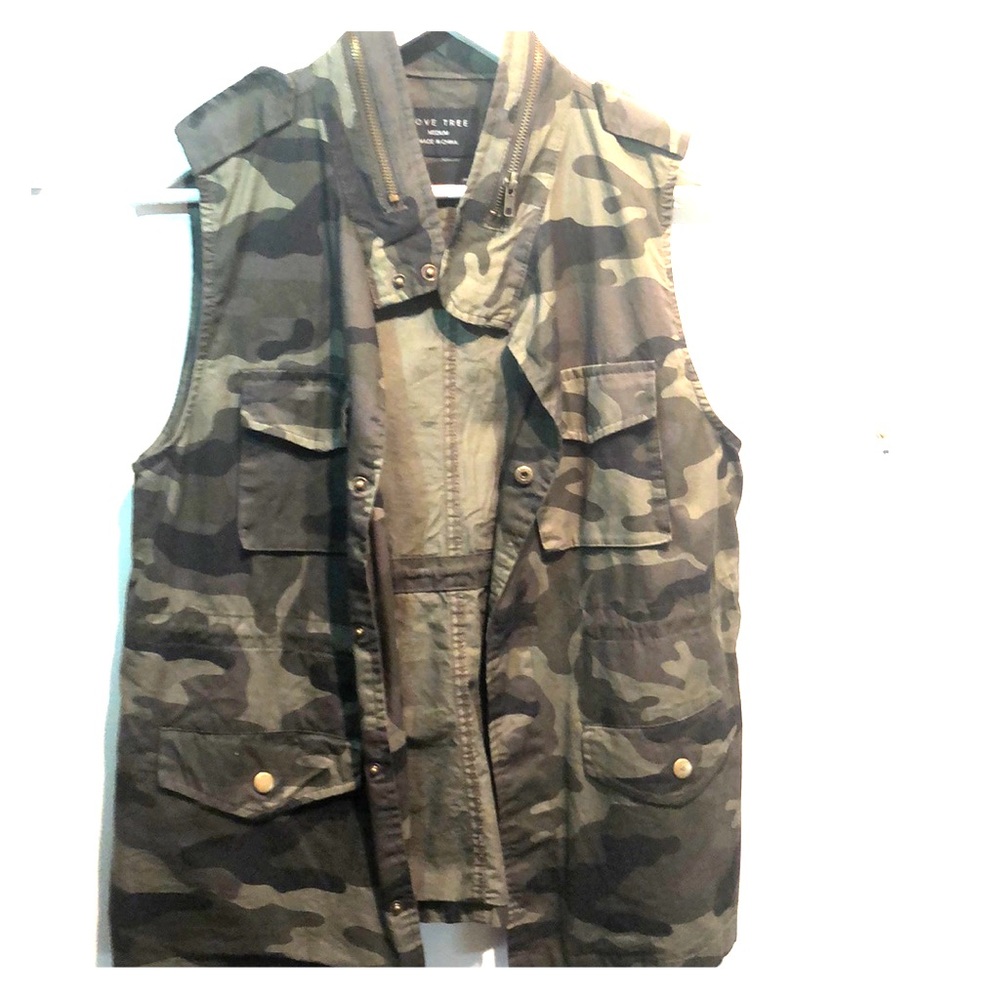 Camo vest